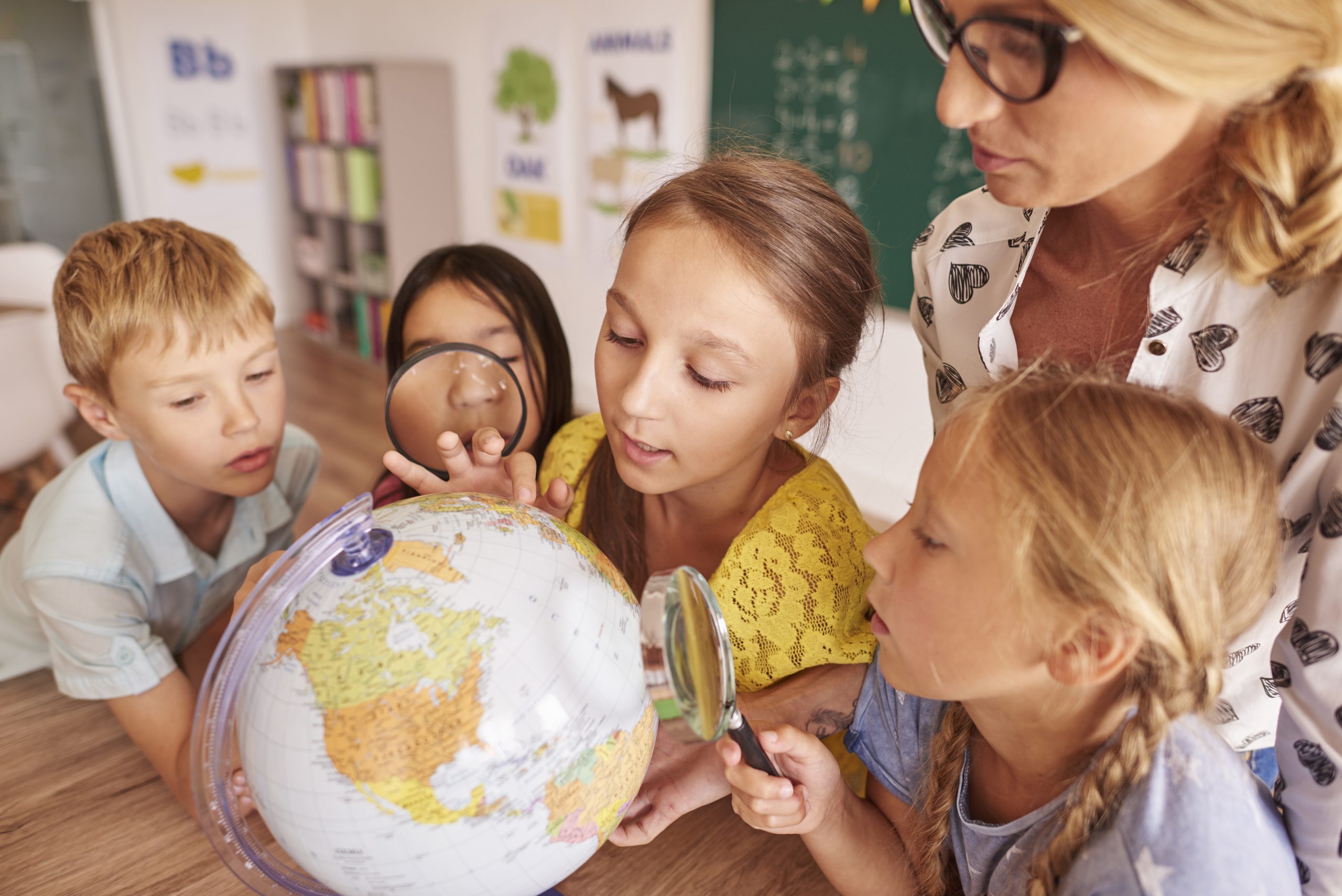 Integración del contenido multicultural en el currículo: Fomentando la diversidad en el aula